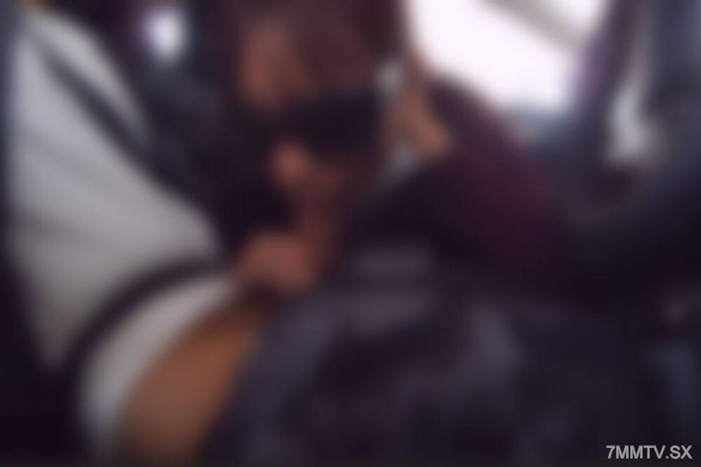 FC2-PPV-4826469 *90% OFF until the 13th* [Individual Filming] While driving to collect debt, the demands become increasingly strict and for some reaso